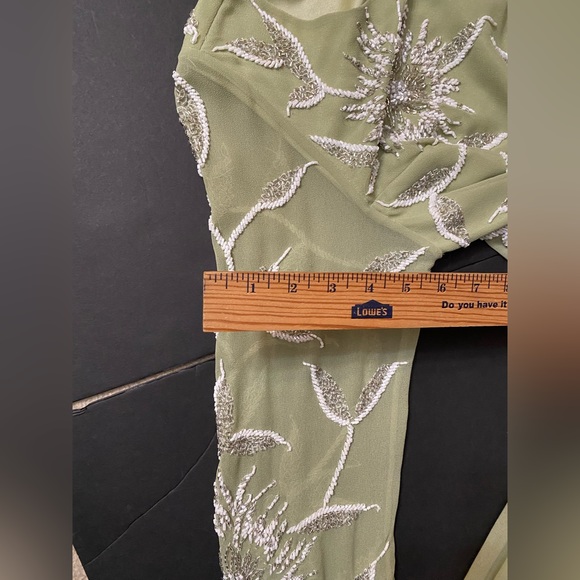 J Kara Women's Scoop Neck with 3/4 Sleeve Beaded Top Long Formal Dress - Picture 9 of 16